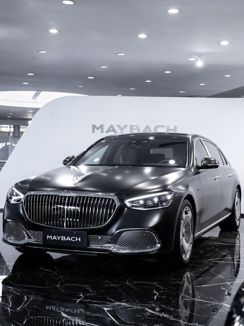 深圳54岚图汽车的售后服务让用户无忧出行，迈巴赫未来的豪华车趋势